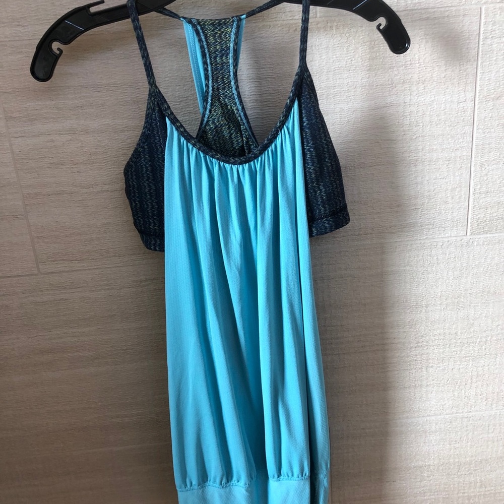 lululemon tank with built in bra-Size 8